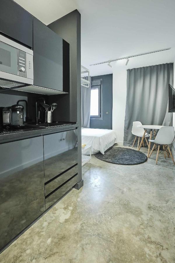 Ferienwohnung GIRALDA Modern Sevilla Exterior foto