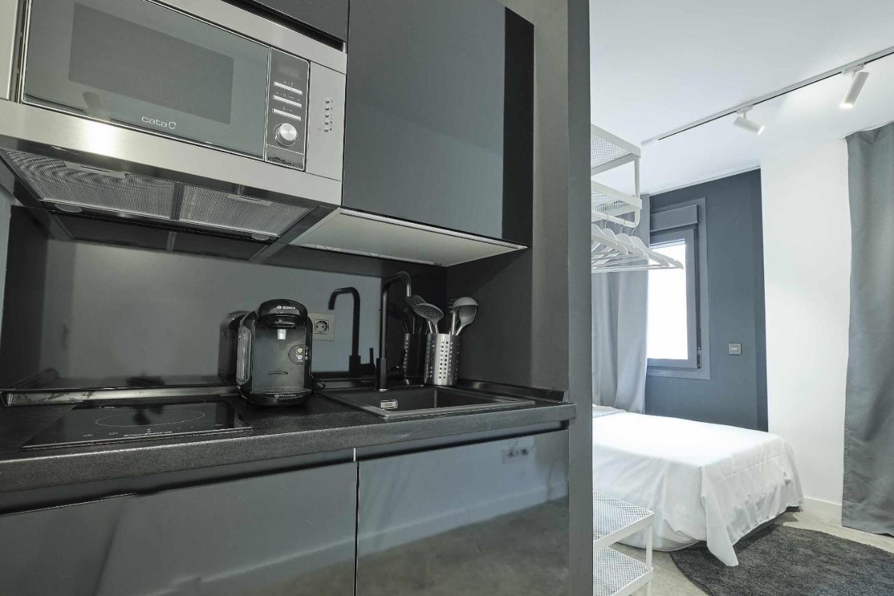 Ferienwohnung GIRALDA Modern Sevilla Exterior foto